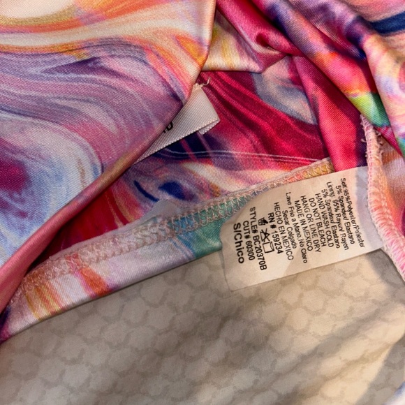 Two piece set - Picture 3 of 3